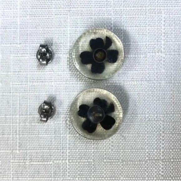 Vintage CHANEL Chanel Clover Earrings - Picture 3 of 4